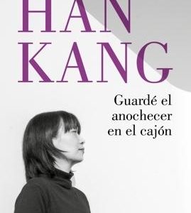 Guardé el anochecer en el cajón